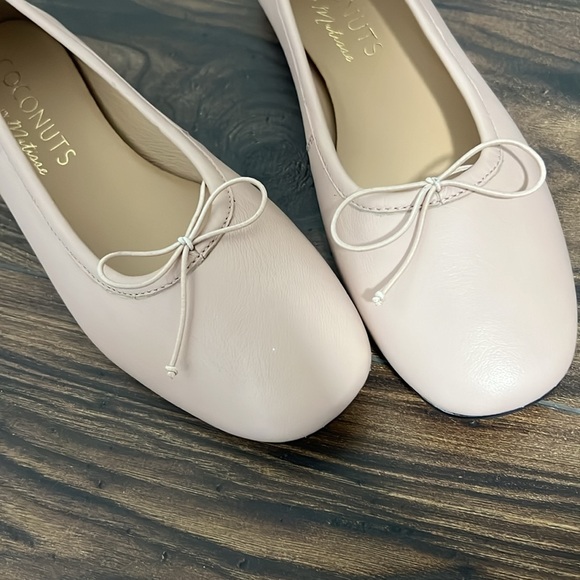 Square toe leather ballet flats, size 7 - Picture 2 of 6